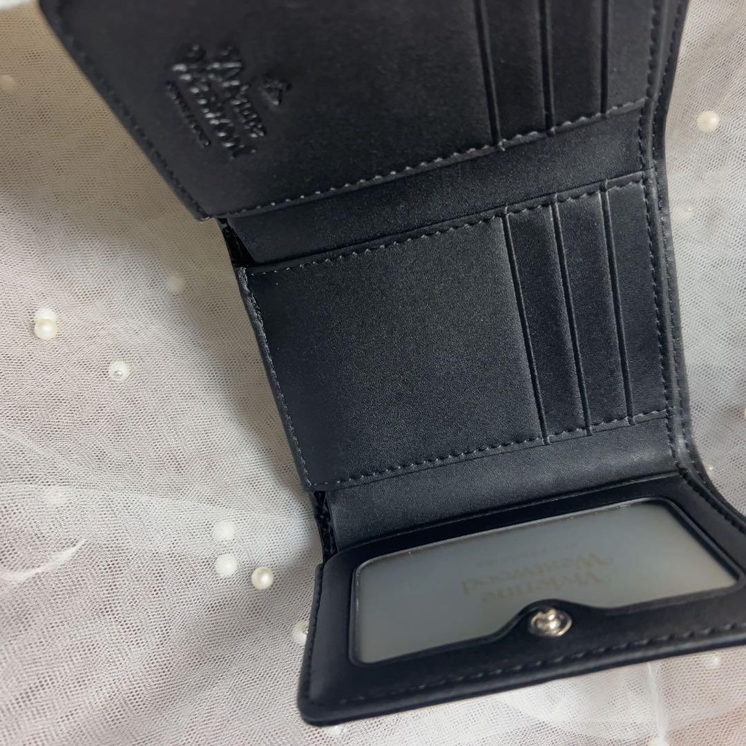 VivienneWestwoodエナメル ブラック 三つ折り財布