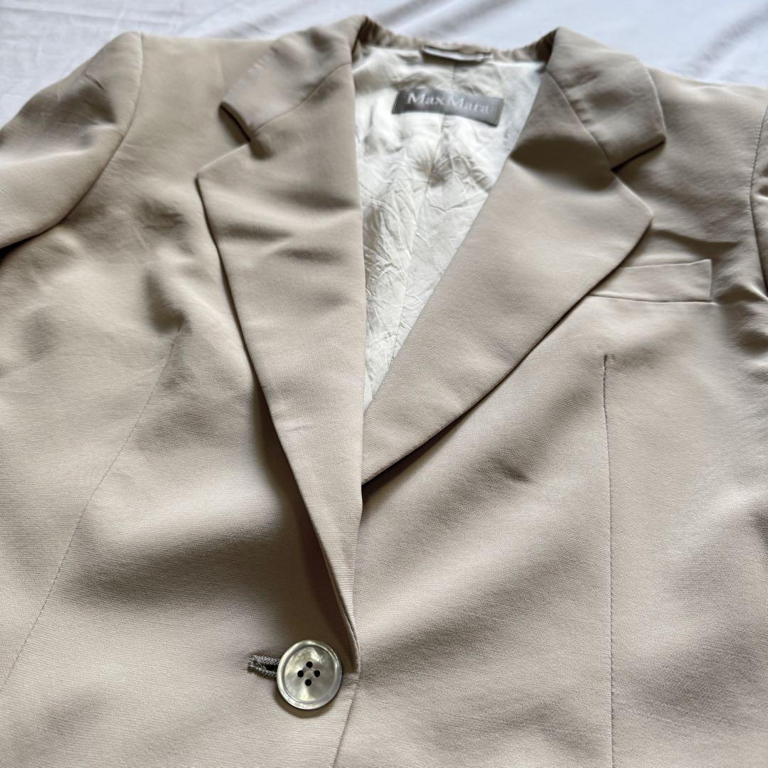 大きいサイズ42 MaxMara セットアップ　グレージュ　　パンツスーツ