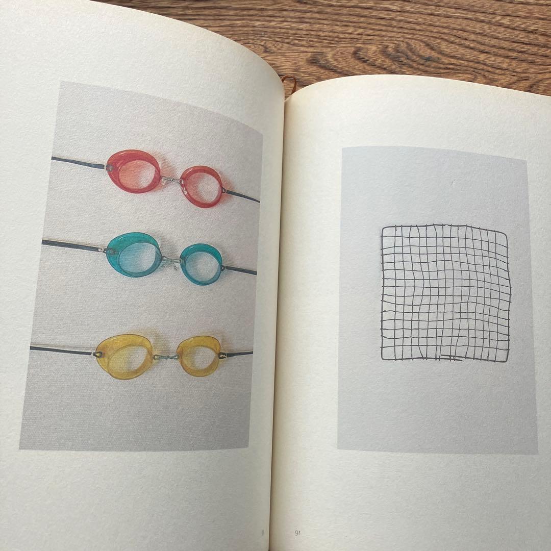 本　「古道具、その行き先　坂田和實の40年」 図録