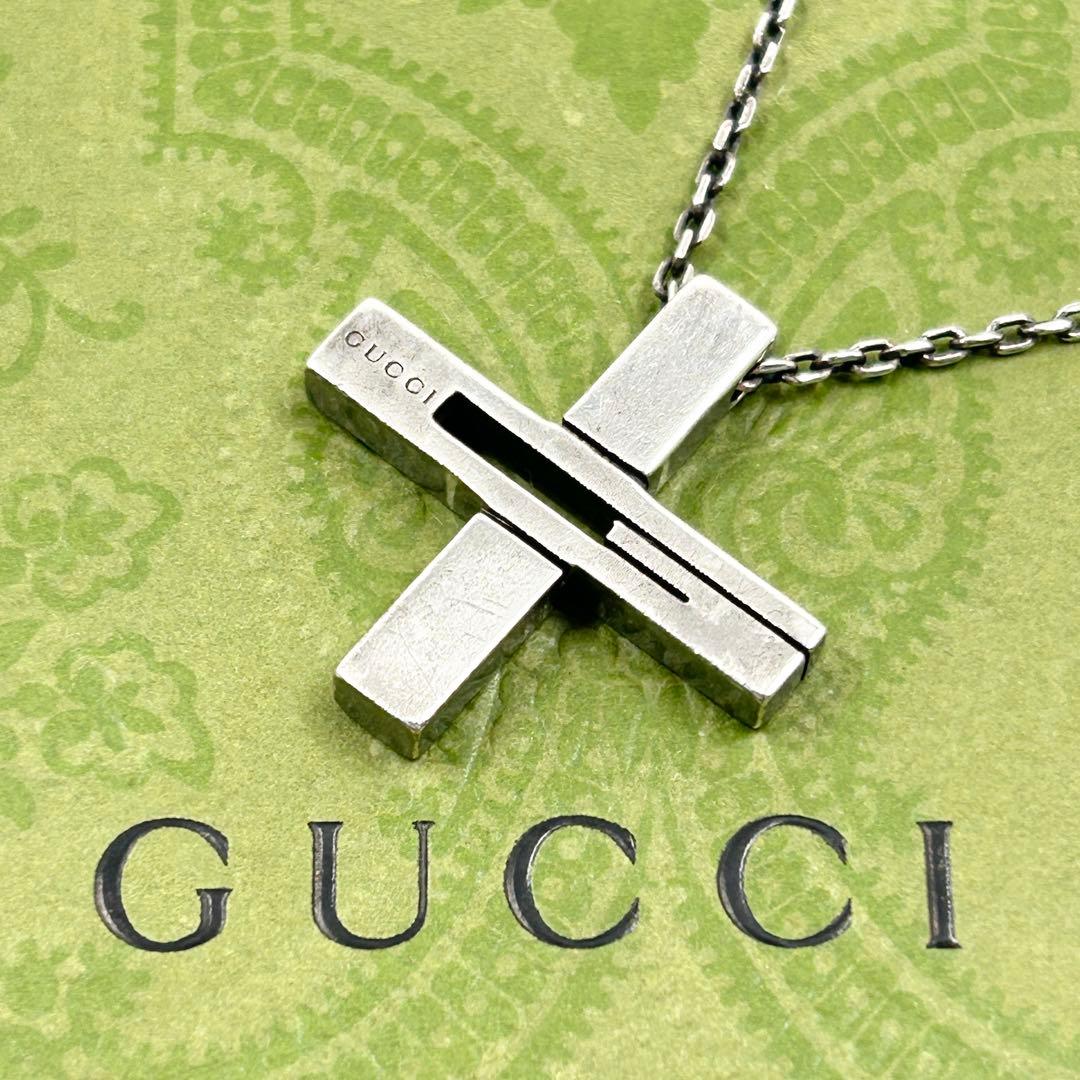 希少✨　グッチ　GUCCI ネックレス　カットアウト　スクエア G　クロス　Ag