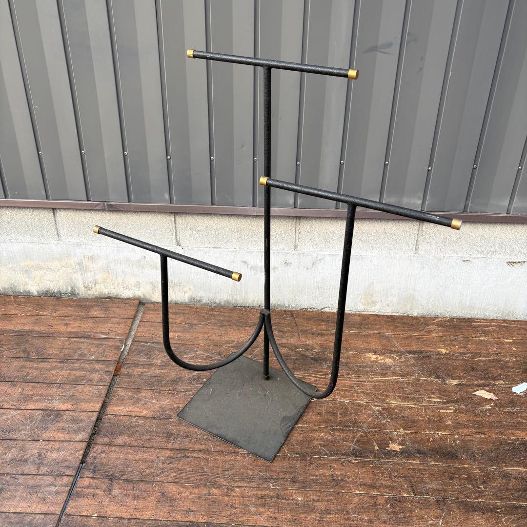 C1 ①北欧レトロ 店舗什器 アイアン ディスプレイスタンド 3段アーム 黒
