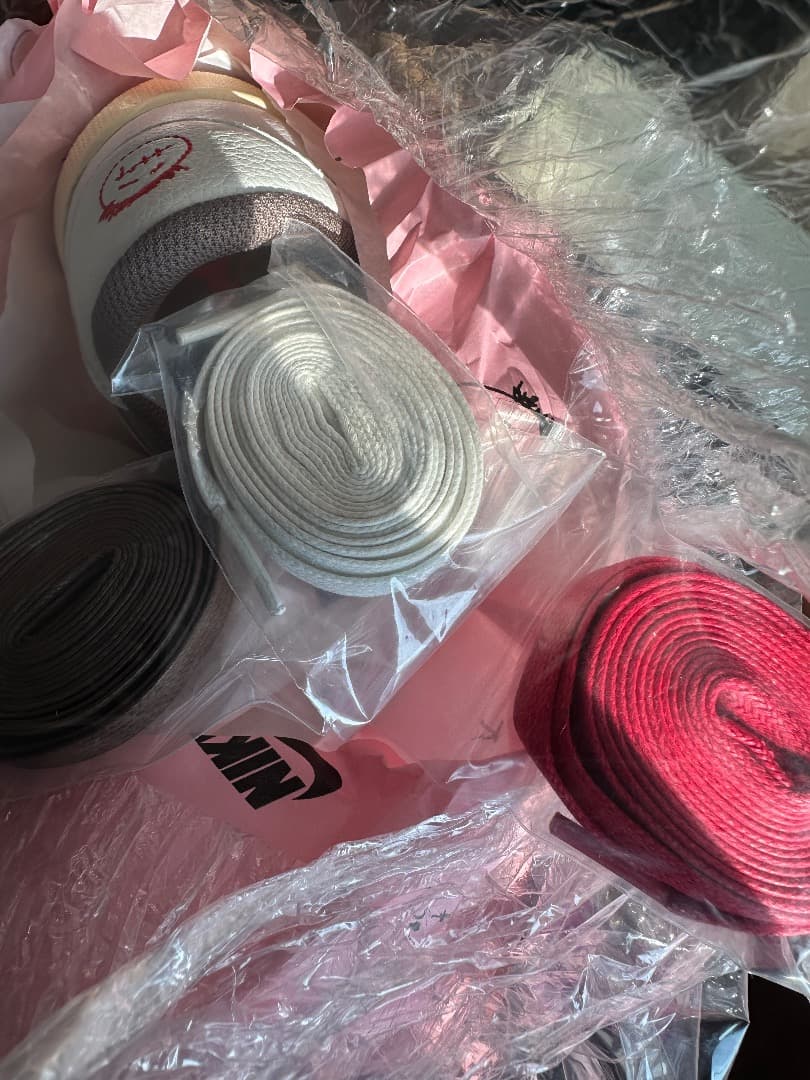 Travis Scott × Nike Air Jordan 1 Low OG