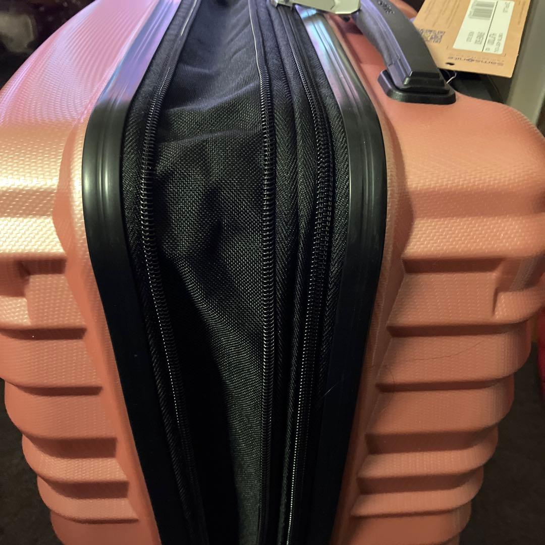 Samsonite 中型キャリーケース ピンク