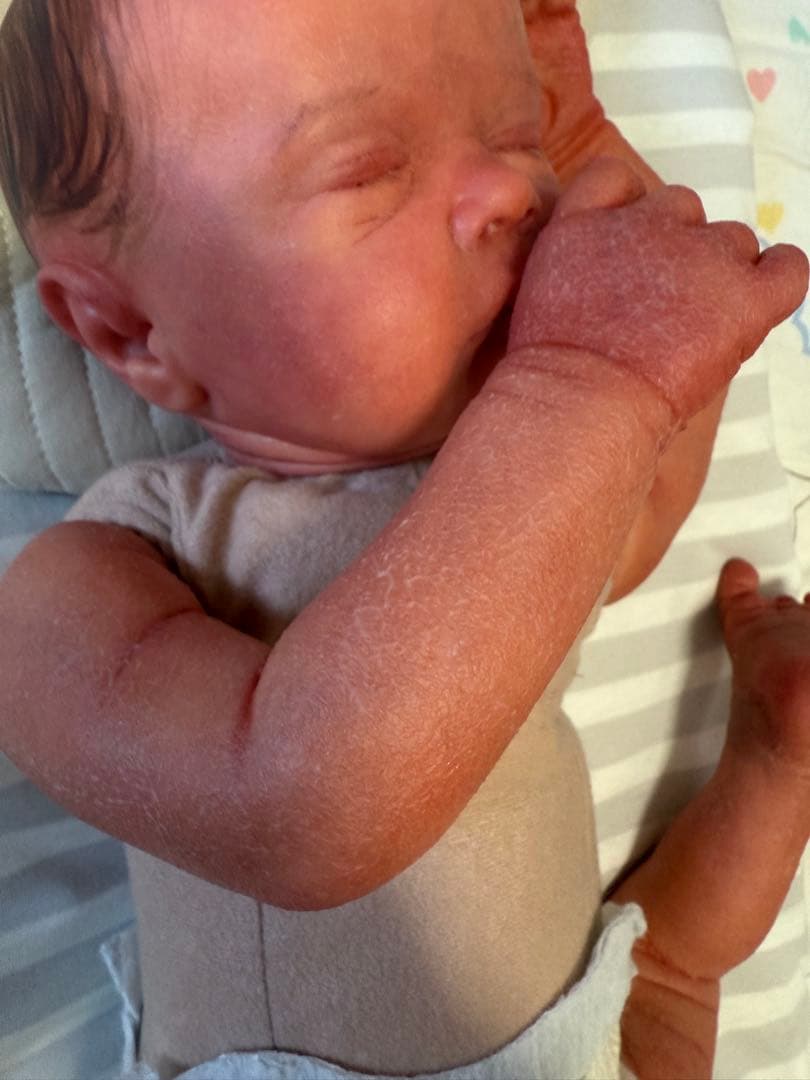 リボーンドール　カサカサベビー