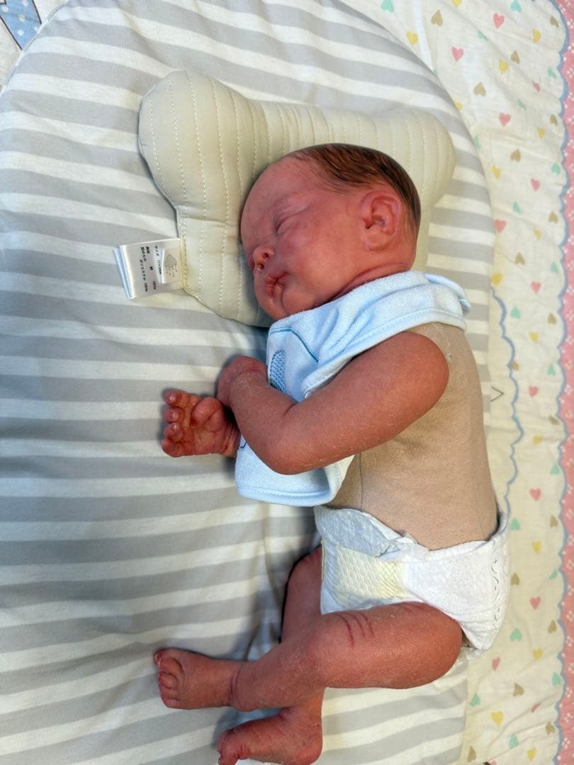 リボーンドール　カサカサベビー