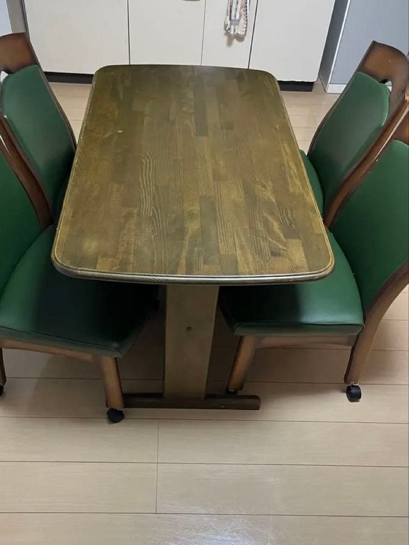 木製ダイニングテーブル（愛媛発です）（椅子4脚は別売です）