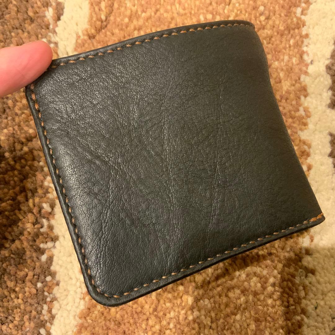 未使用 分厚い黒の本革を使用した二つ折り財布 ハンドメイド