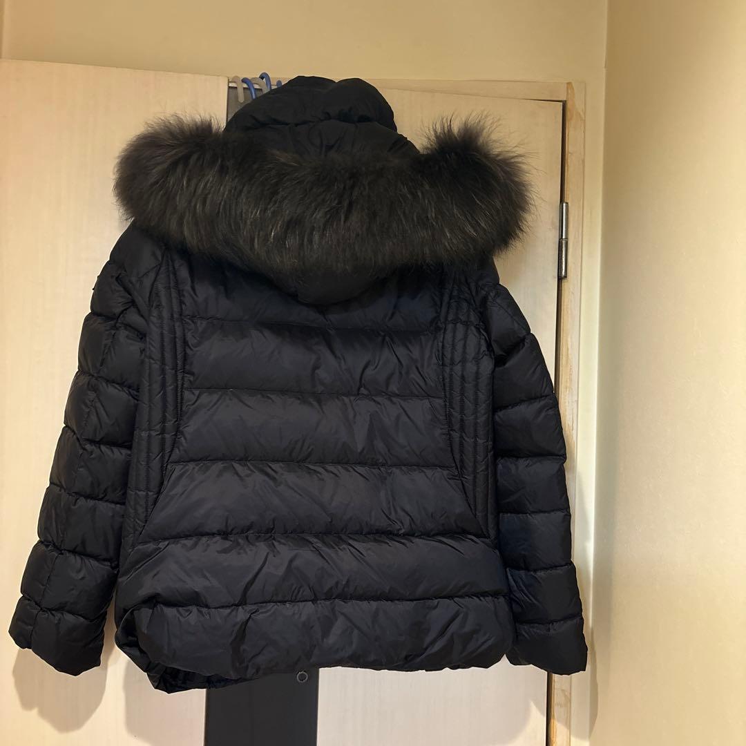 タトラス　ファー付きフード ダウンジャケット　サイズ04 黒　XL 大きいサイズ