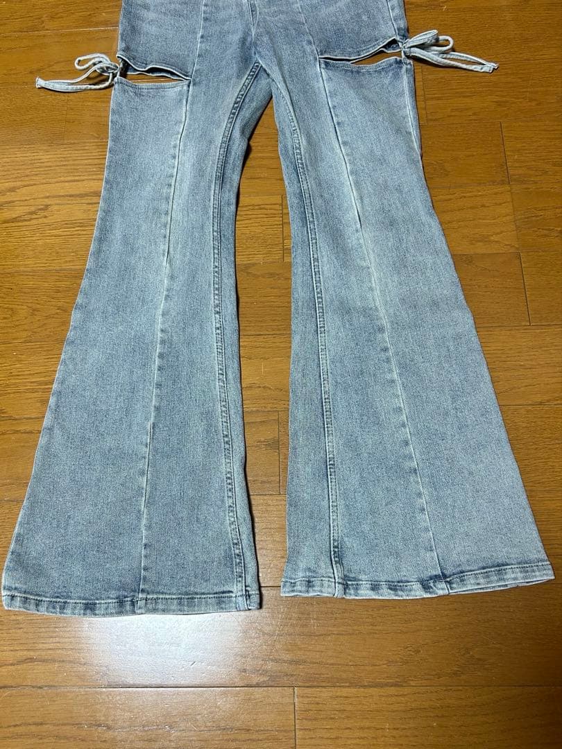 美品 RESEXXY カットアウトリボンデニムパンツ アイスブルー Sサイズ