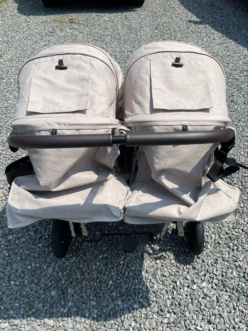 AIRBUGGY ココダブル　エアバギー　双子　2人乗　美品