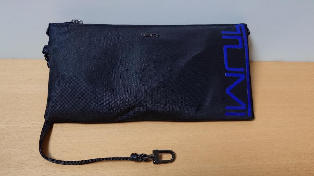 新品・未使用 TUMI ブラック 折りたたみ トートバッグ