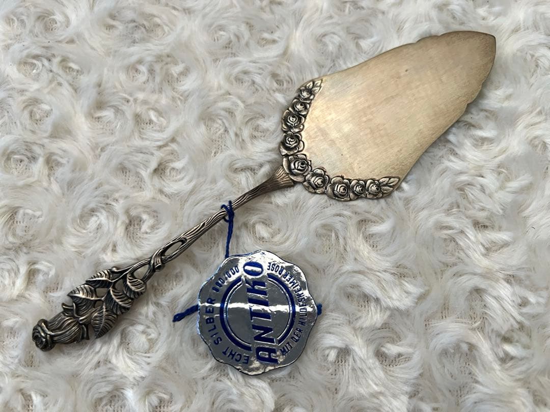 ANTIKO社　ヒルデスハイムローズ　カトラリーセット〈18本セット〉銀製800