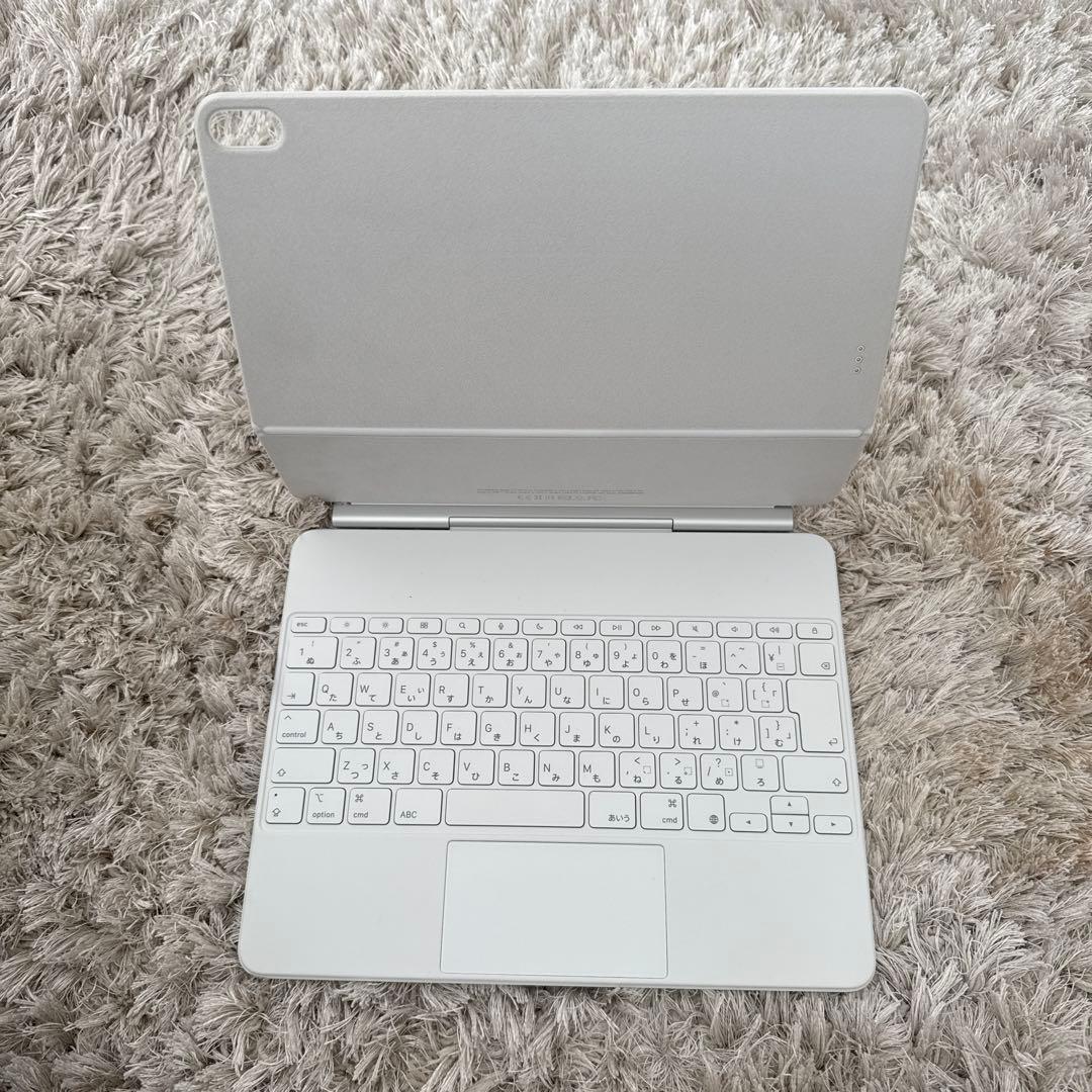 iPad Magic Keyboard 13インチホワイト※汚れあり