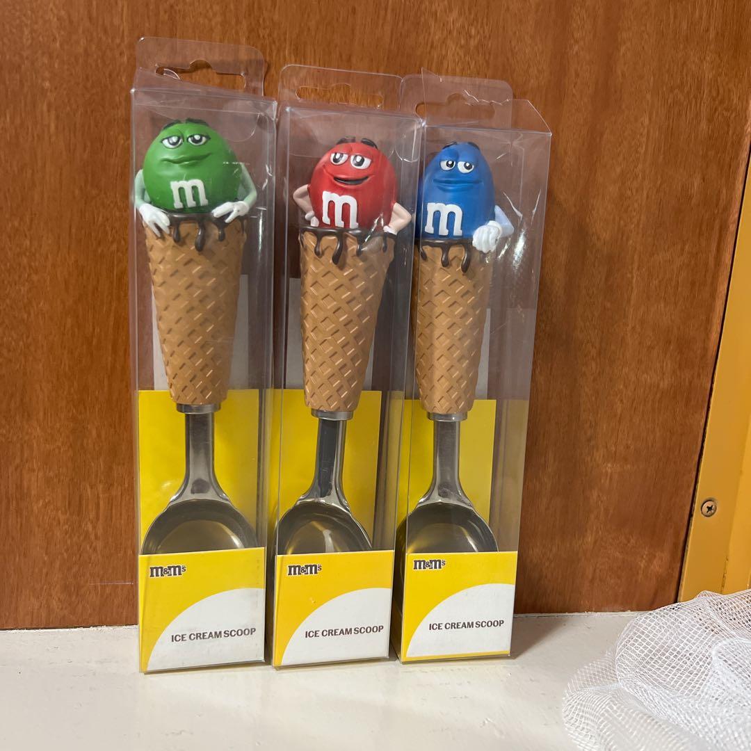 【新品未使用未開封】m&m's アイスクリームスプーン　赤　緑　青