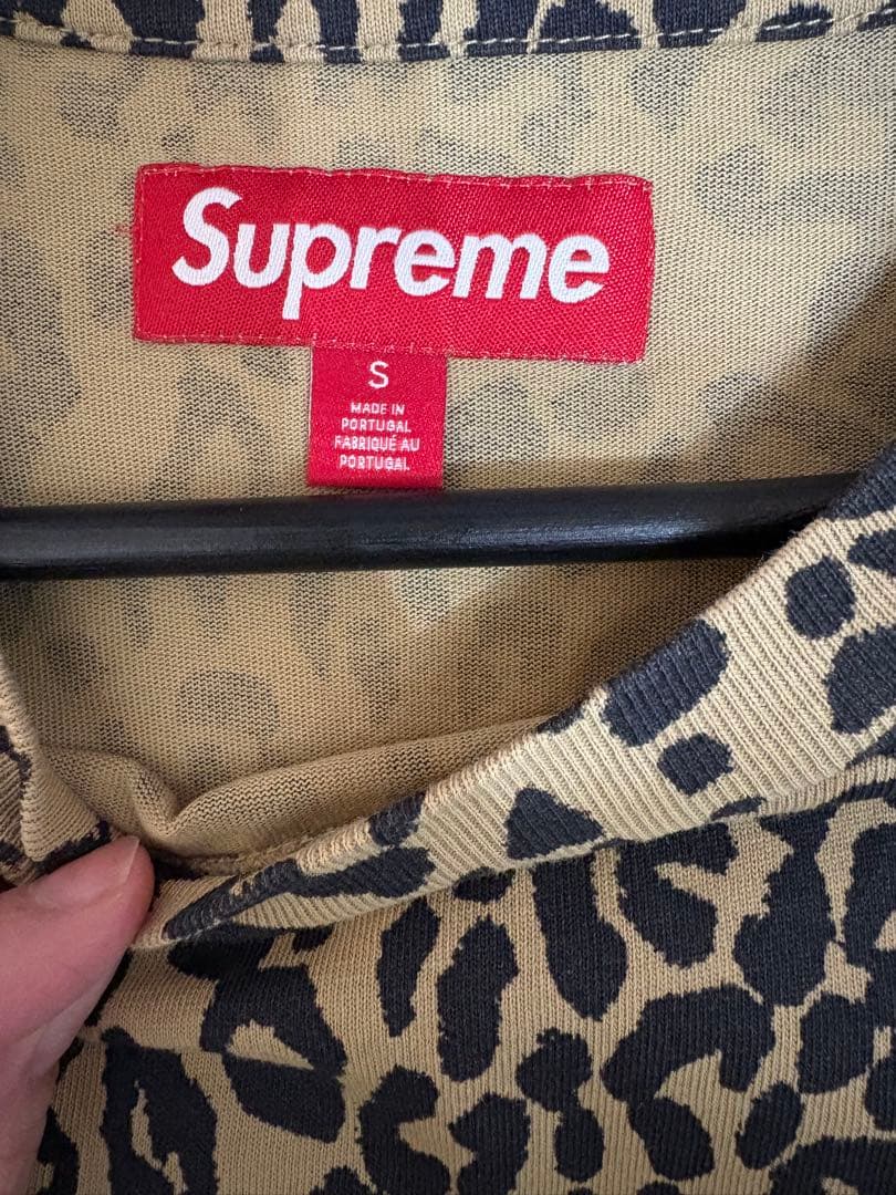 Supreme ヒョウ柄 長袖カットソー