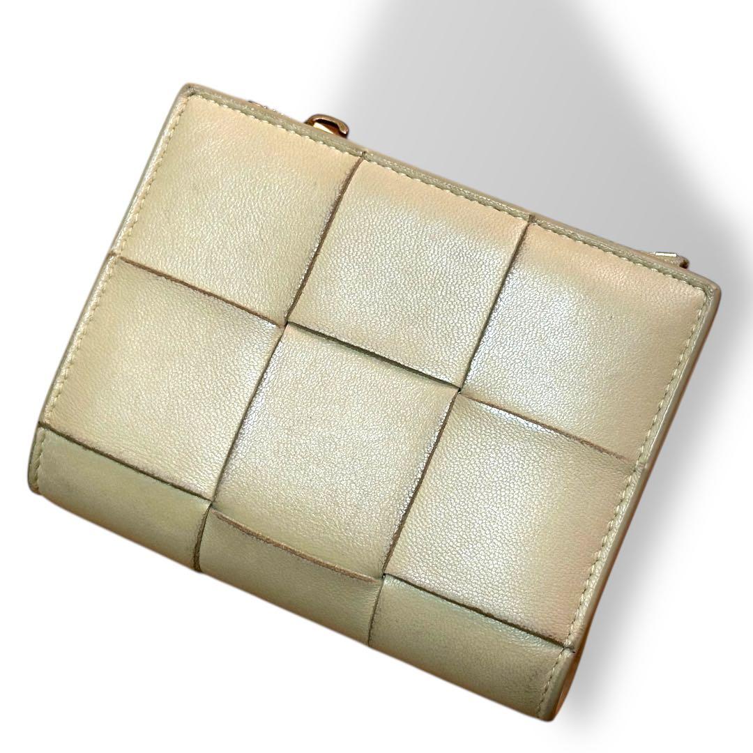 ボッテガヴェネタ　ファスナー欠品　二つ折り財布