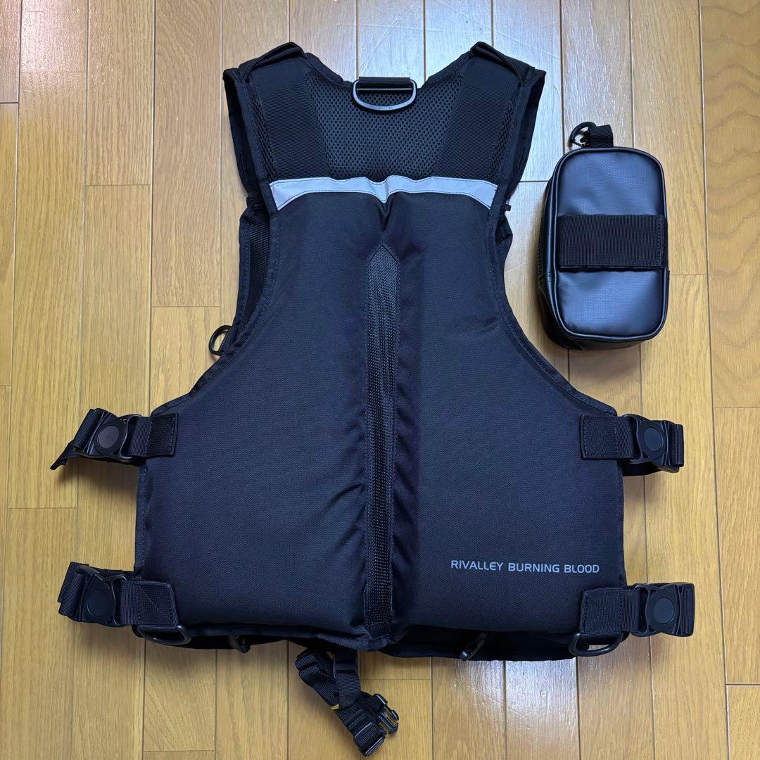 フィッシングベスト RBB ロックショアシューティングベスト
