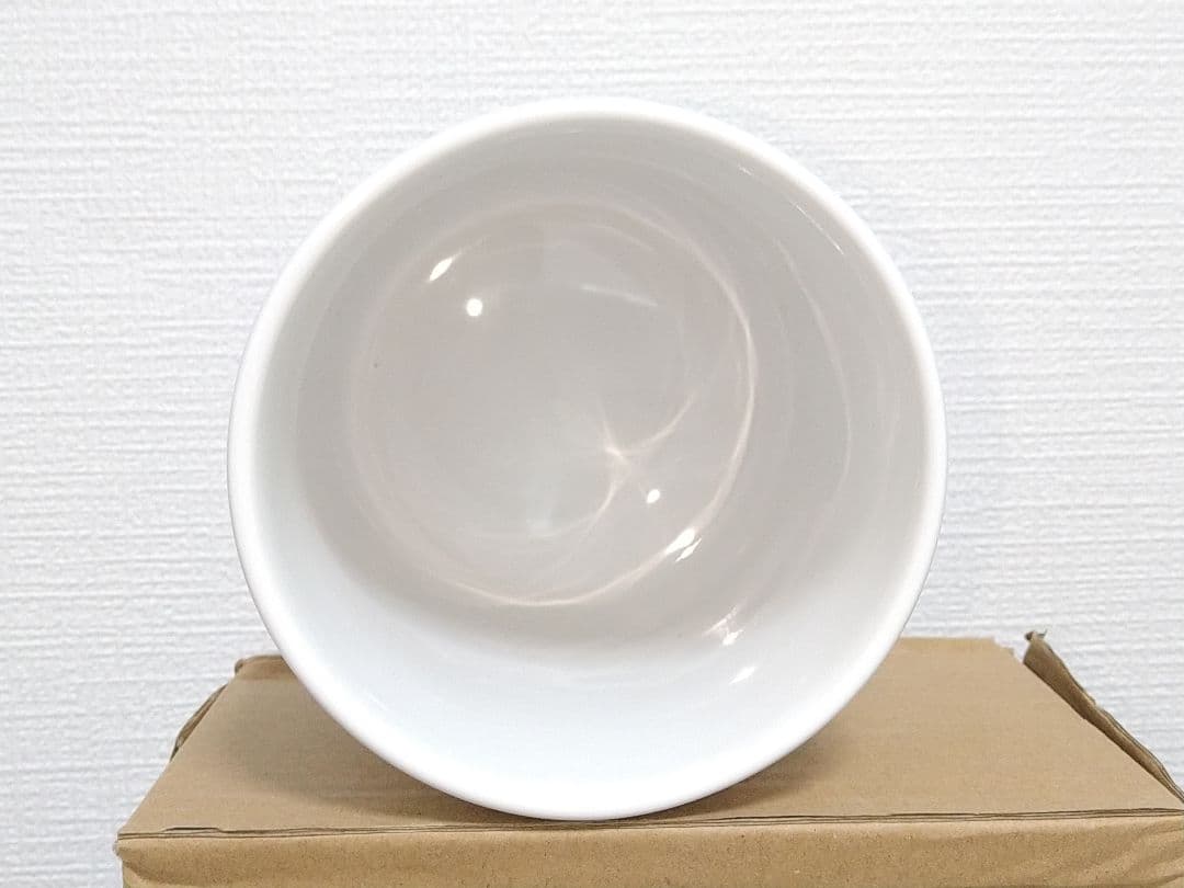 日本未販売　ミッフィ陶器WHITE　耳付きジャー　陶器製　新品