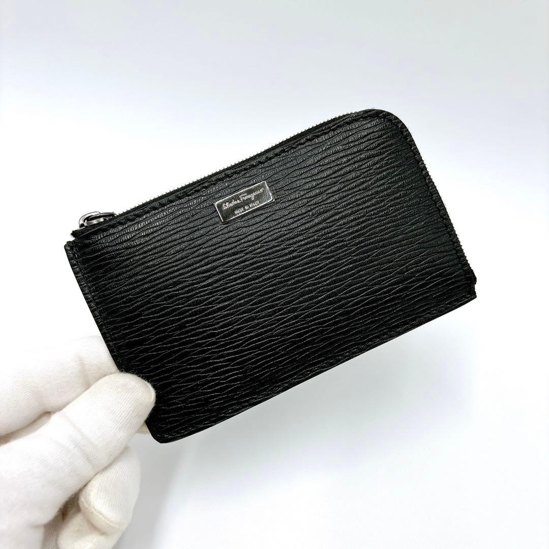 新品同様 ＊ フェラガモ レザー フラグメントケース 小銭 キーケース ブラック