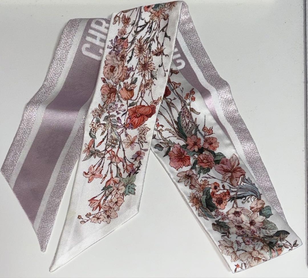 Christian Dior 花柄シルクスカーフ ミッツァ