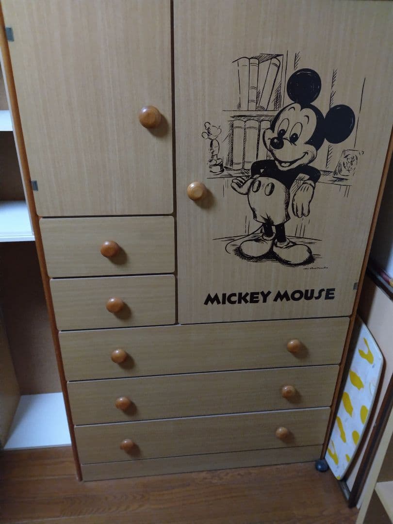 ミッキーマウスデザイン木製チェスト