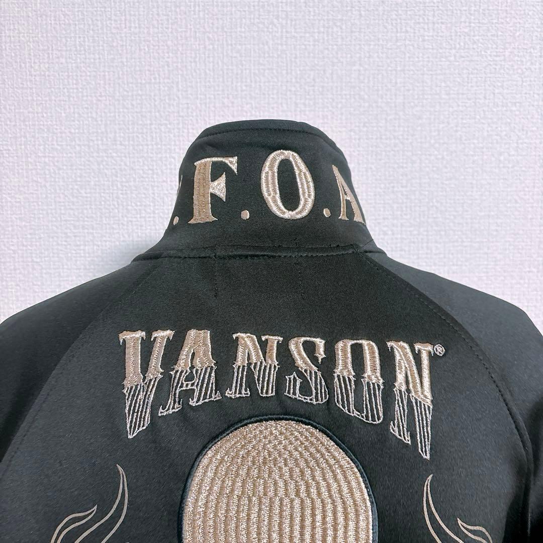 美品【VANSON】ブルゾン ジップアップT.F.O.Aコラボ　クローズ　骸骨L