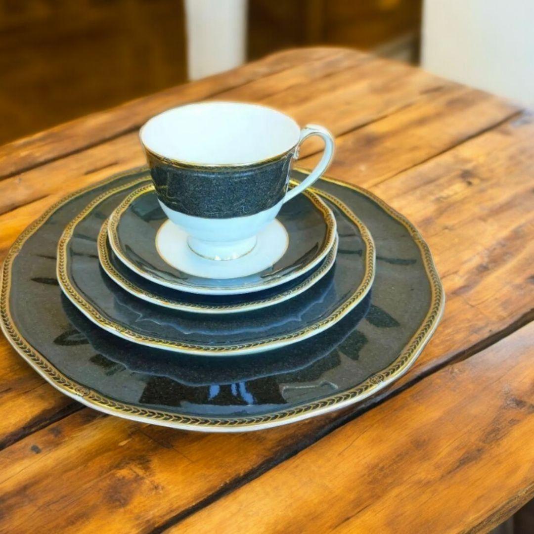ウェッジウッド エボニー 高級ライン★廃盤 希少品 極美品 カップ＆ソーサー