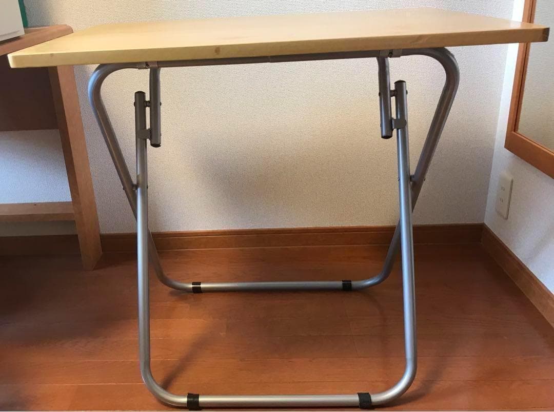 【値下げ】折り畳み式サイドテーブル