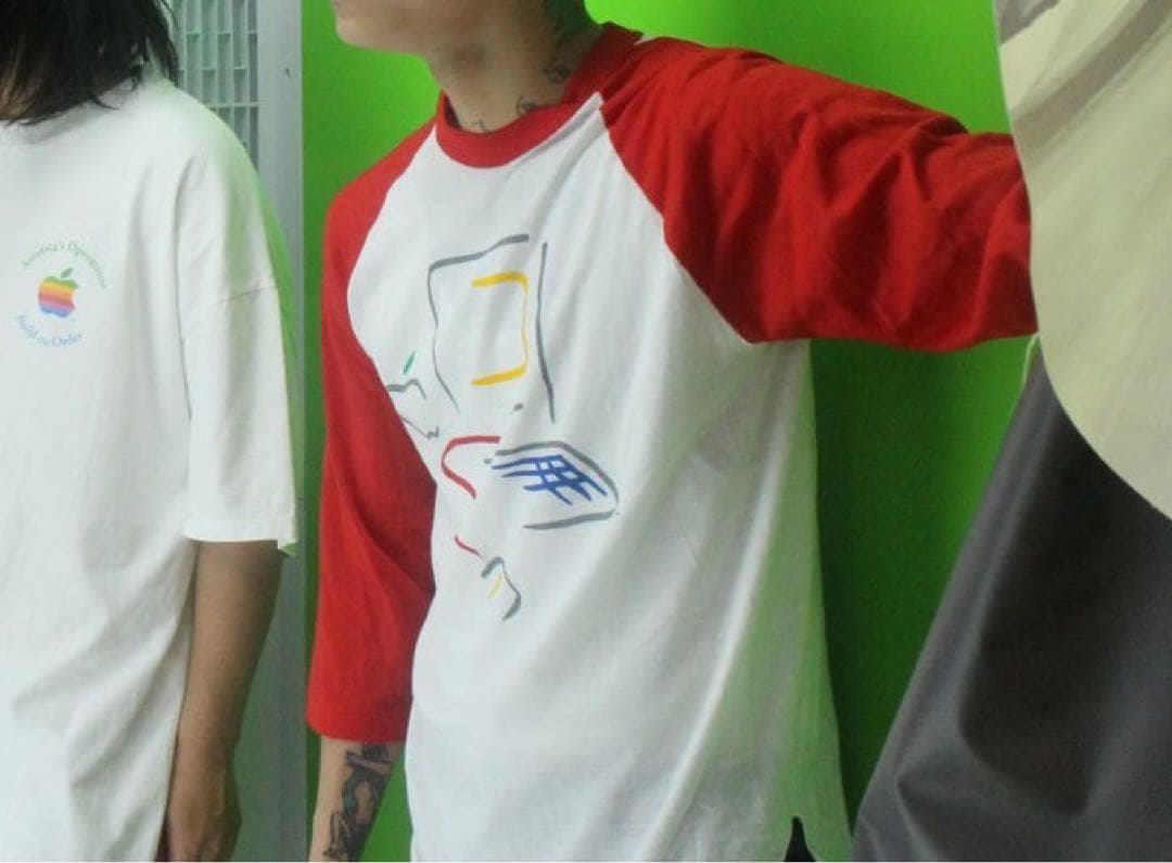 ポ*。様 Apple ラグランTシャツ ヴィンテージ