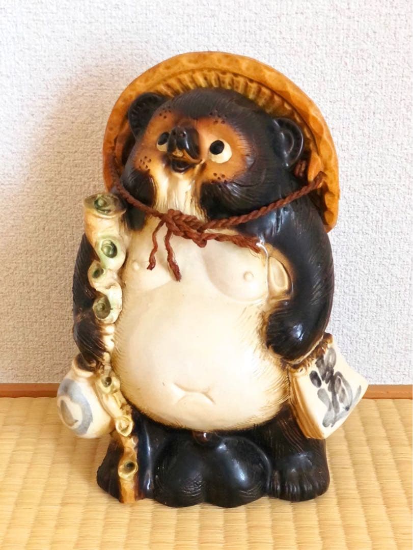 貴重✨信楽焼⭐︎たぬきの置物(中)
