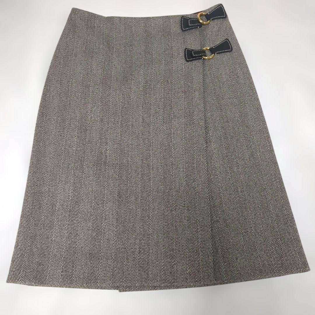 ロロピアーナ　デザイン　スカート