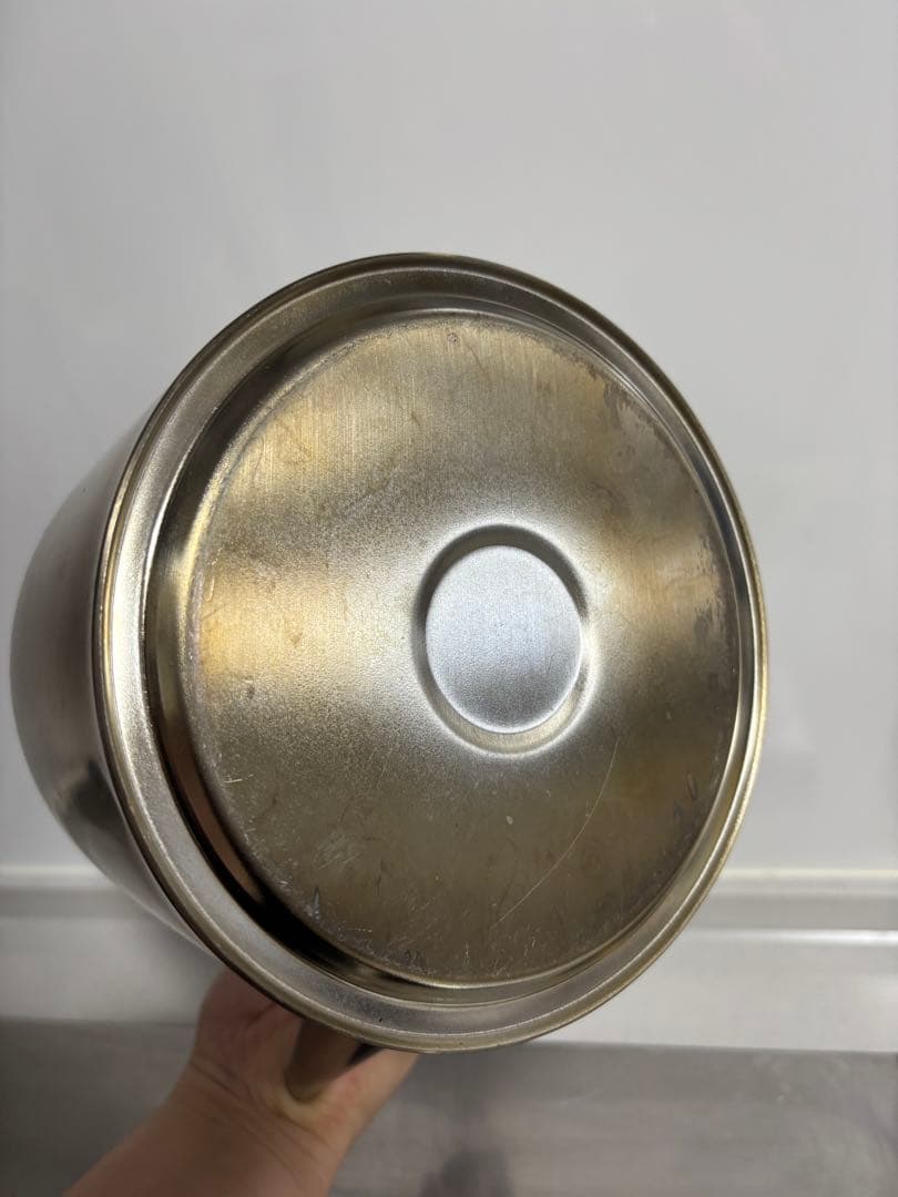 工房アイザワ　ブラックピーマン　東原亜希