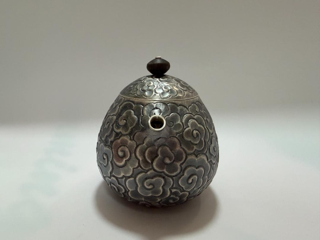 純銀製 丸形 雲文様 急須 銀瓶 煎茶道具