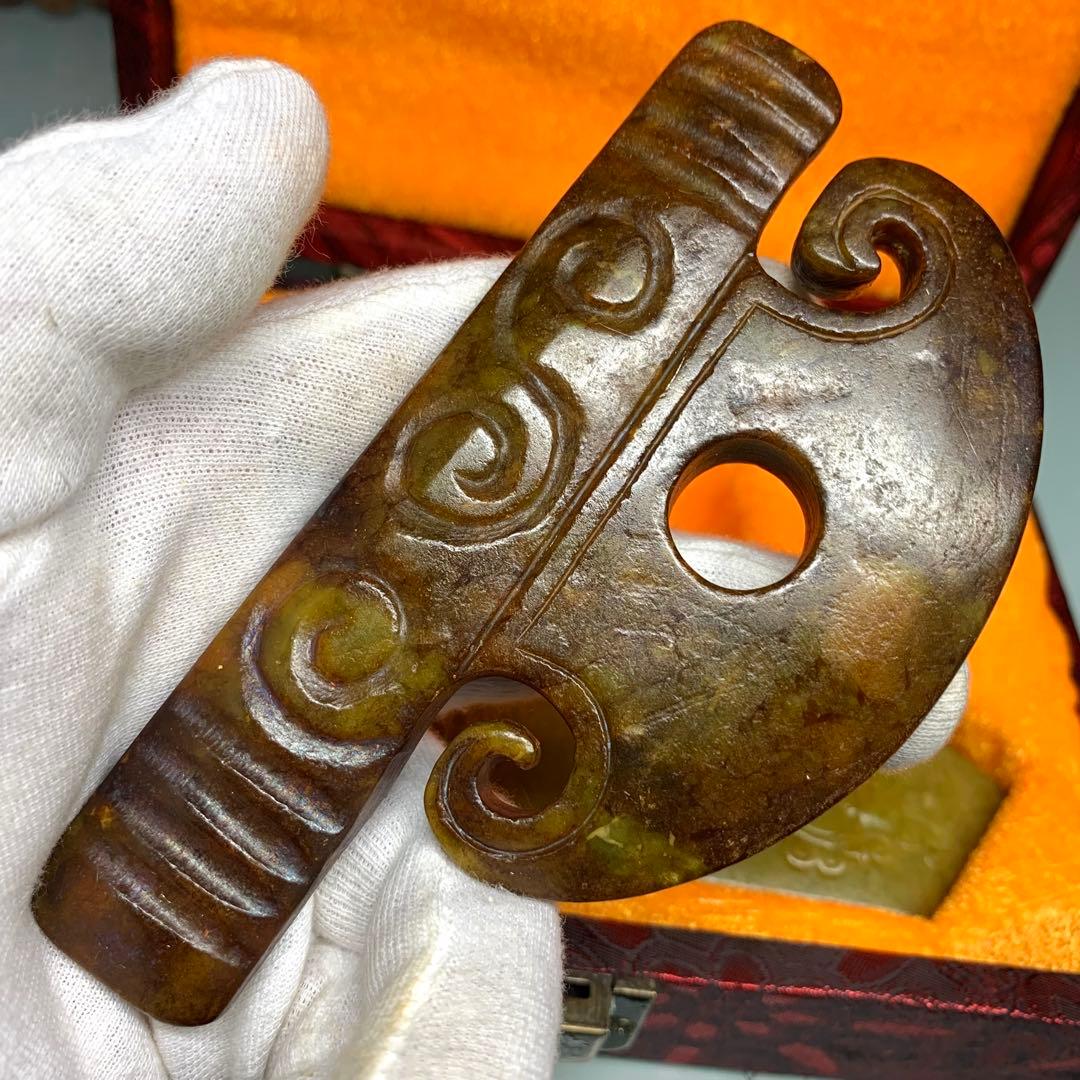 旧蔵時代物文房具　万年の歳月が育んだ 魂の結晶高古玉 天然玉石　文鎮レア本物保証