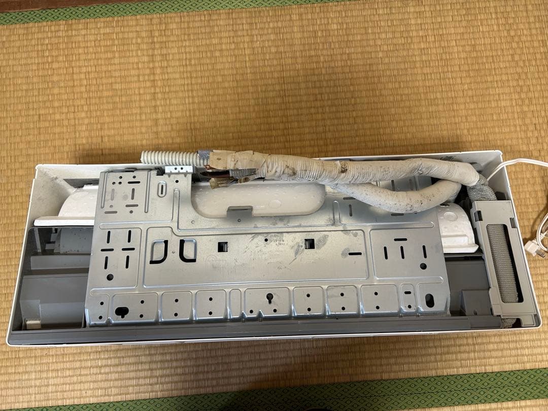 DAIKIN エアコン F25YTES-W