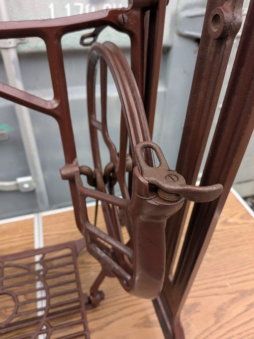 JANOME ジャノメ 足踏みミシン脚　アンティーク♦脚車台付き♦