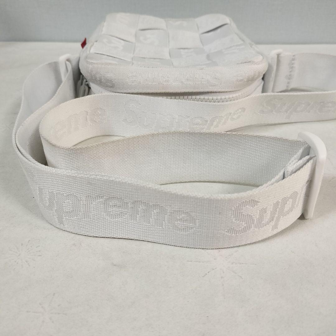 Supreme Woven Shoulder Bag White　シュプリーム