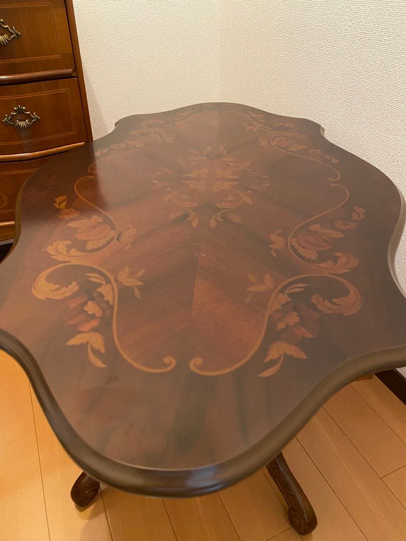 猫脚　象嵌イタリア製　木製テーブル　【注意】地域にては問い合わせ必須