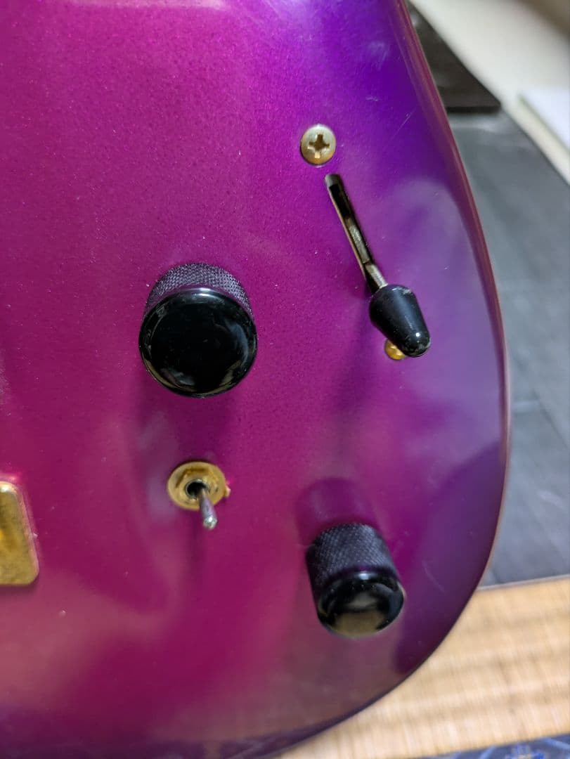 アリアプロⅡ　パープル エレキギター