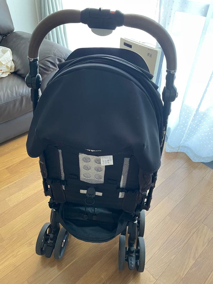 専用【美品】2021年のApricaラクーナビッテソファークッション、限定モデル