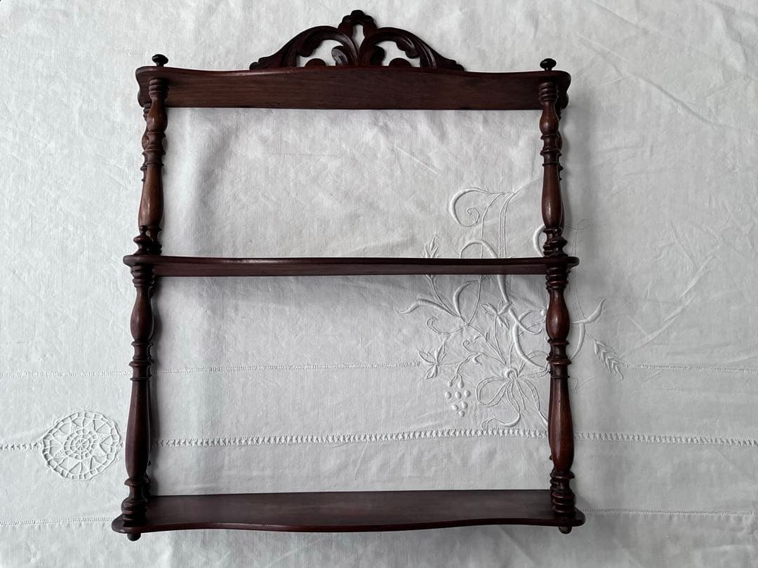 【美品】フランスアンティーク 1900年代 木製3段装飾エタジュール[3764]