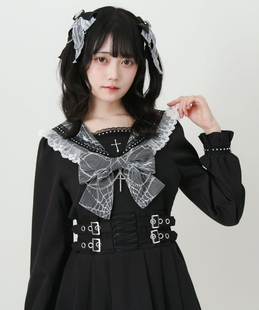 新品★ディアマイラブ 十字架クモレーススタッズベルトセーラーワンピース