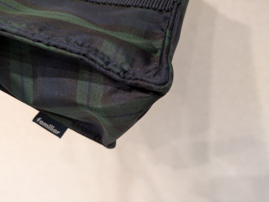 ファミリア　ブラックウォッチ　バッグ