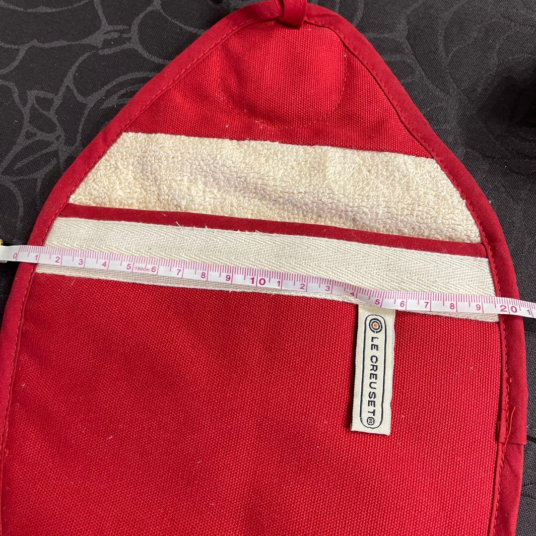 値下げ！　新品未使用LE CREUSET 緑色 片手鍋２１㎝　プレゼント付き