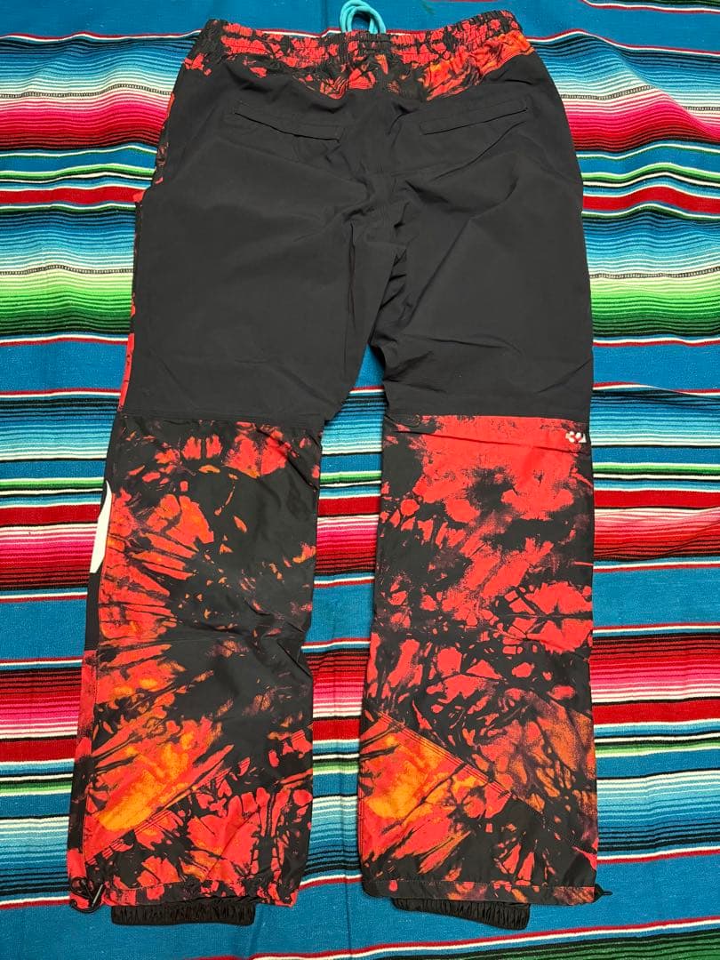 中古品　thirtytwo サーティーツー　ウエア　XL スノボ　スノボード