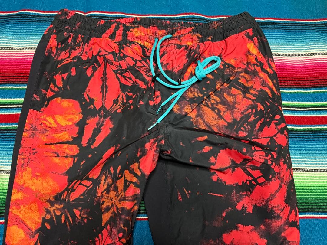 中古品　thirtytwo サーティーツー　ウエア　XL スノボ　スノボード