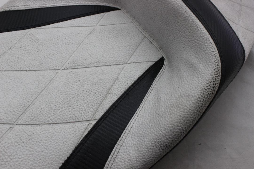 ポ*ン様 訳有 ホンダ PCX カスタムシート