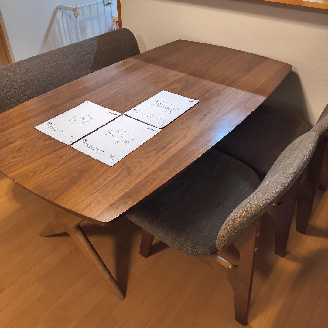 ニトリ　リビングダイニングテーブル4点セット