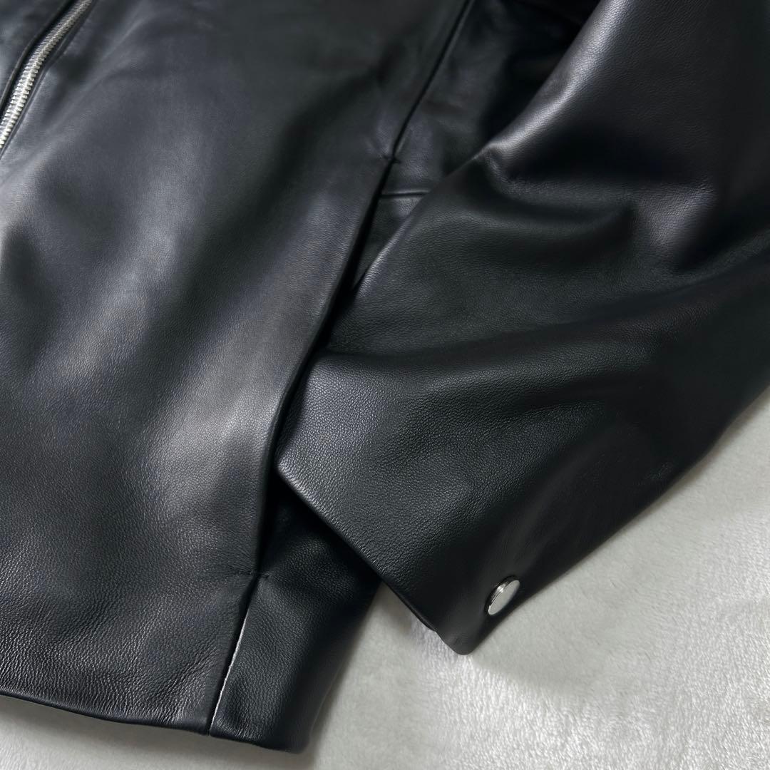 新品 未使用 25AWコムサメン ラムレザー シングルライダースジャケットM 黒