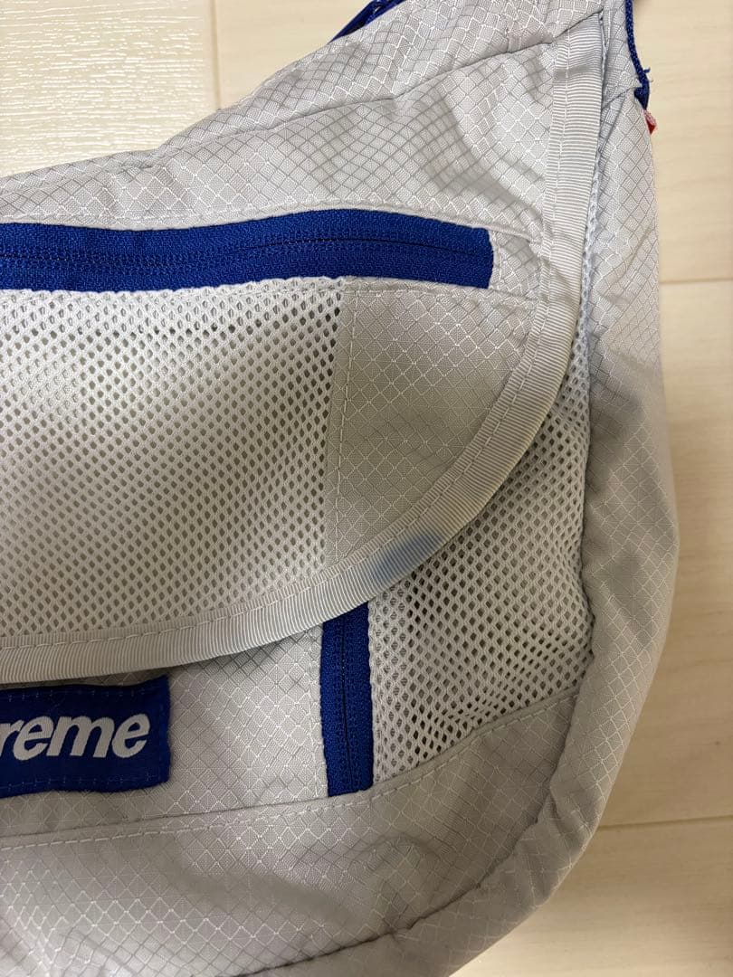 supreme メッセンジャーバッグ 2022ss